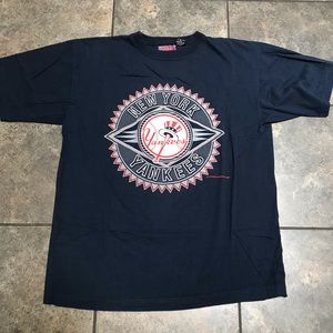 VTG 1994 MLB New York Yankees S/S T-Shirt Size Large